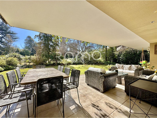 Con Jardín Privado: San Damián