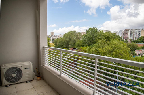 Imagen 26 de 30 de Departamento De Un Ambiente Divisible Diseño Único: Pileta, Terraza Y Parrilla Propias!