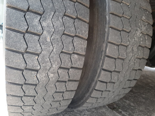 Ford Cargo 815 No Baú De 5.5mts