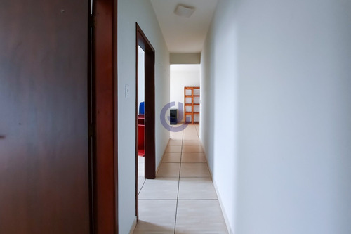 Apartamento De 100 M² Próximo Ao Centro De Blumenau/sc (bairro Garcia)