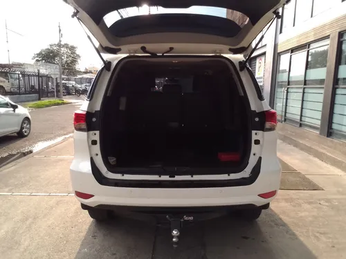 Toyota Fortuner 2.8 At Diesel - 2023