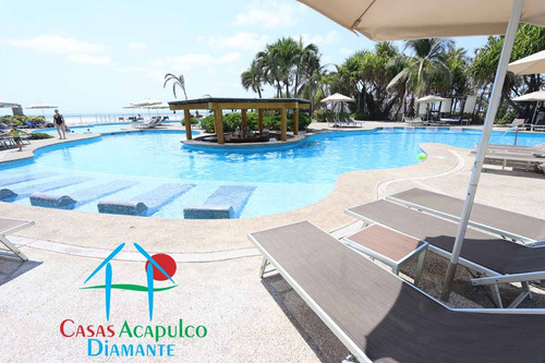 Cad Mayan Lakes 1-501. En Condominio Con Club De Playa. Terraza Con Vista A La Alberca Y Jardines