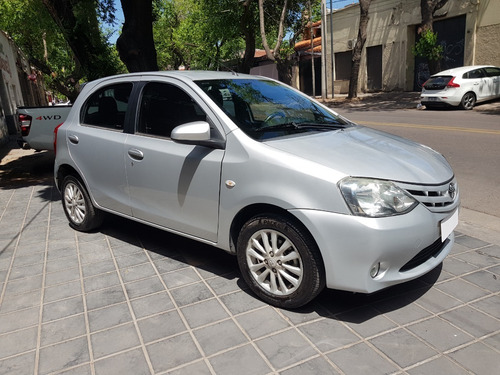 Toyota Etios 1.5 5ptas Xls 2014 / Nafta / Mendoza