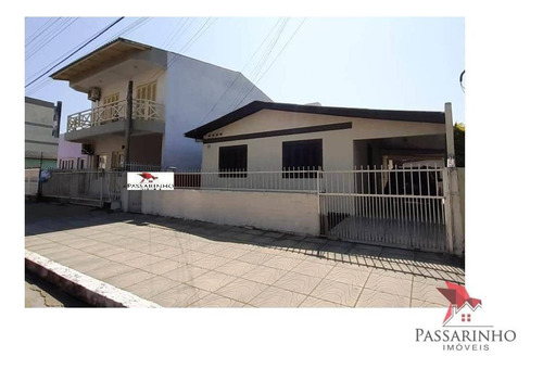 Imagem 1 de 22 de Casa Com 3 Dormitórios À Venda, 300 M² Por R$ 1.000.000,00 - Centro - Torres/rs - Ca0558