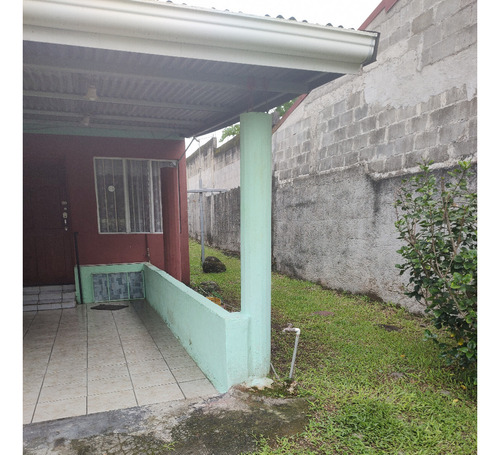 Casa Guapiles Con Oficina Y Baño Para Discapacitados