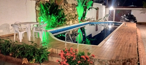 Casa Temporada Praia C/ Piscina E Bilhar