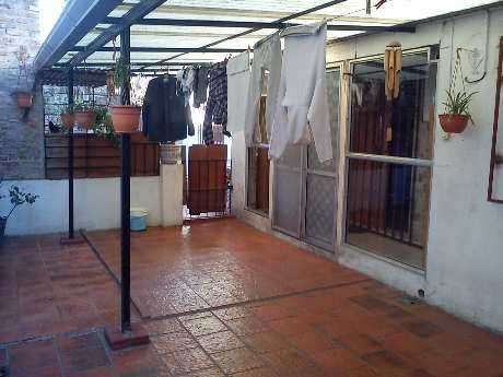 Imagen 2 de 12 de Casa Para 2 Familias En Venta En Lanus Este