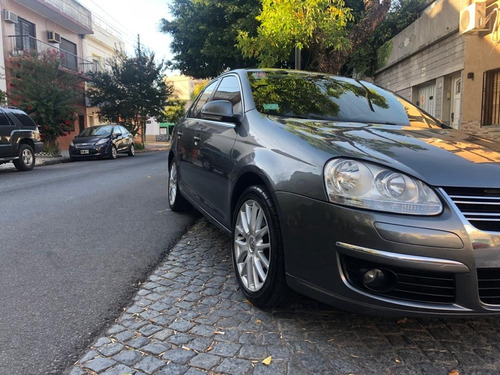 Volkswagen Vento 2.0 T Fsi