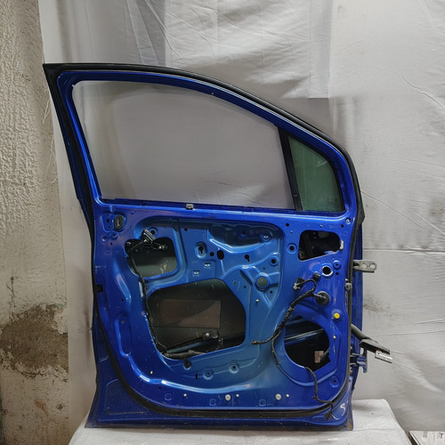 Puerta Delantera Izq. Bote Chevrolet Trax 2013-2019 Azul Trasera Izquierda (Usado)