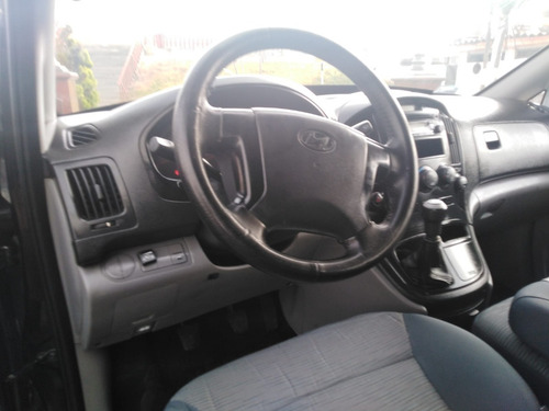 Imagen 7 de 14 de Alquiler Hyundai H1 12 Pasajeros - Dual