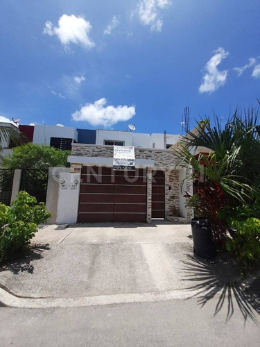 Imagen 3 de 20 de En Venta Casa En Cataluña Sobre Av Ich Xeel, Playa Del Carmen P3804