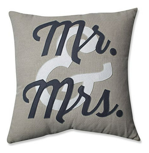 Almohada Perfecto El Sr. Y La Sra. Throw Pillow, 18-inch