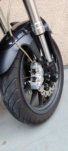 Imagen 8 de 14 de Benelli Tnt 300