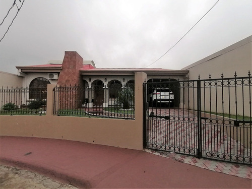 Imagen 2 de 22 de Casa Elegante En Residencial De Lujo Ciudad Quesada, Alajuela