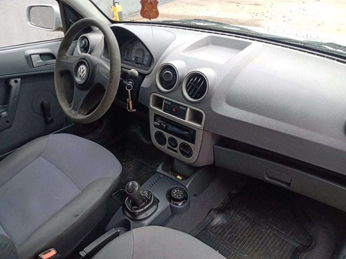Imagem 9 de 11 de Volkswagen Gol G4 1.0 8v Flex