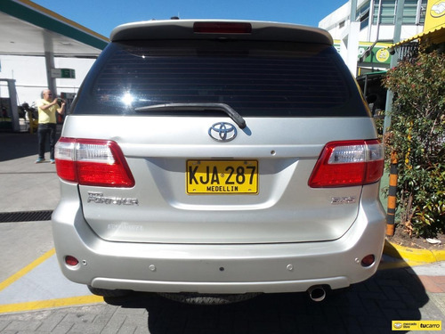 Imagen 6 de 25 de Toyota Fortuner Sr5 Urbana