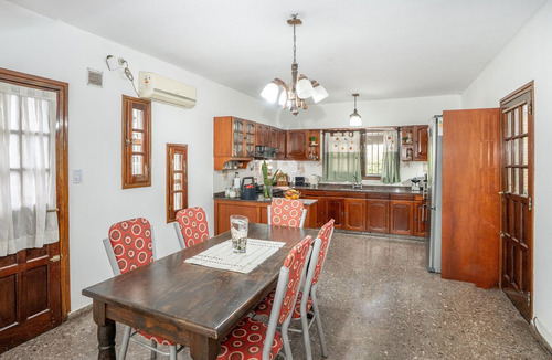 Venta Casa 3 Ambientes Ezpeleta