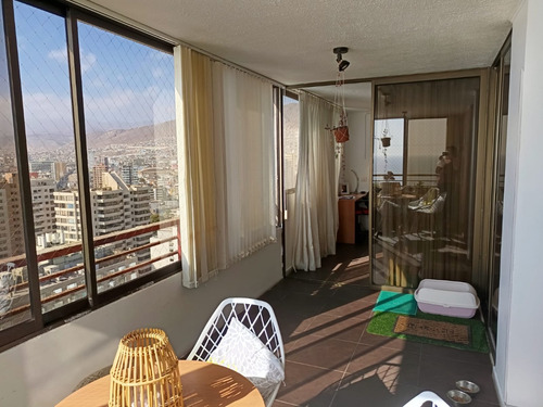 Departamento 3d2b, Piso 22 Con 2 Estacionamientos Y 1 Bodega