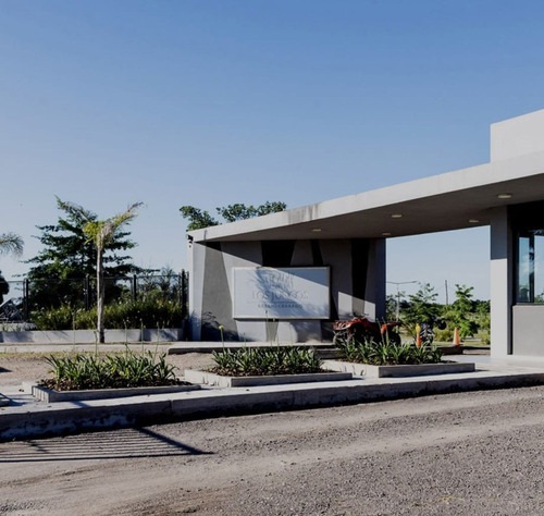 Lote En Venta En Lujan Barrio Cerrado Los Juncos 1000m2