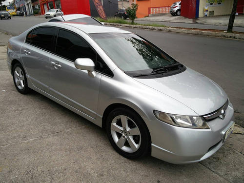 Imagem 1 de 8 de Honda Civic 1.8 Lxs 4p Gasolina