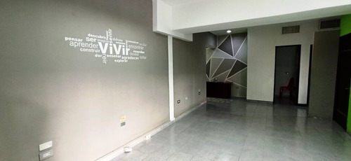 Imagen 3 de 14 de 152430 G Villegas 04144353854 Oficina Alquiler Centro Tarbes