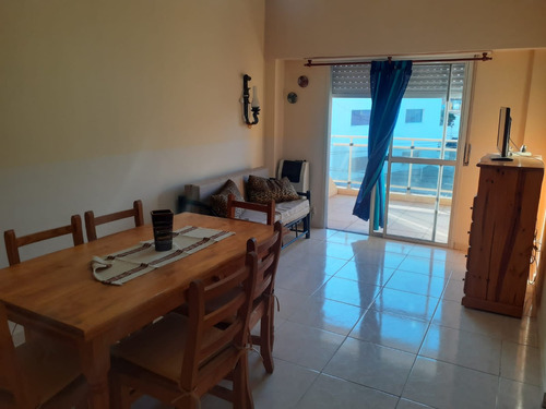 Departamento Con Balcon A Metros Del Mar Santa Teresita