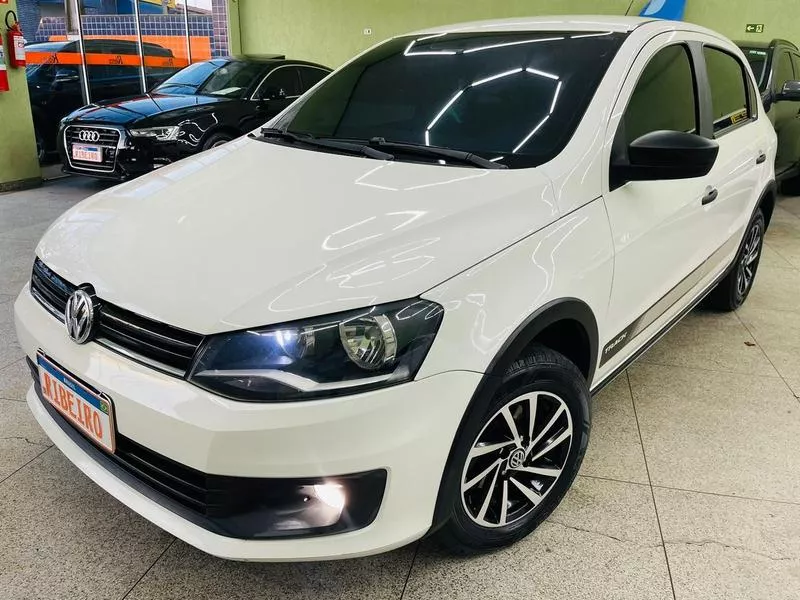 Volkswagen Gol Novo 1.0 Track