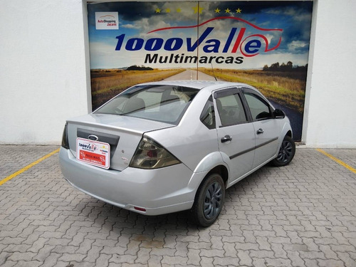 Ford Fiesta 1.6 Mpi Sedan 8v Flex 4p Manual