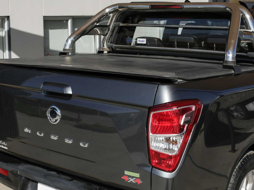 SsangYong Musso GLX 2.2 TD 6MT 4WD