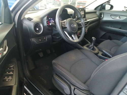 Imagen 11 de 14 de Kia Forte Sedan 2019 4p Lx, 2.0 L Mpi Atkinson Tm6, Ba,