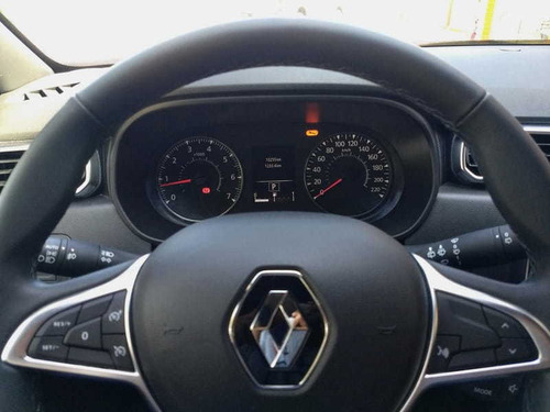 Renault Duster Iconic Cvt