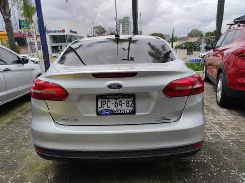 Imagen 12 de 13 de Ford Focus 2.0 Se At 2016 Credito