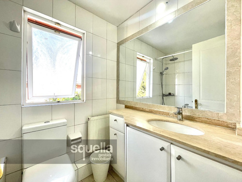 Casa Condominio Arriendo - 6d+4b, Salita, Quincho Y Piscina