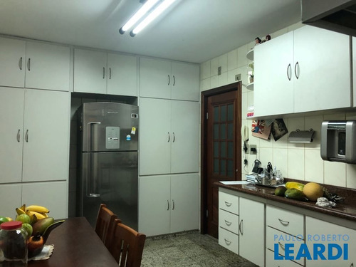 Imagem 13 de 15 de Sobrado - Vila Madalena - Sp - 551740