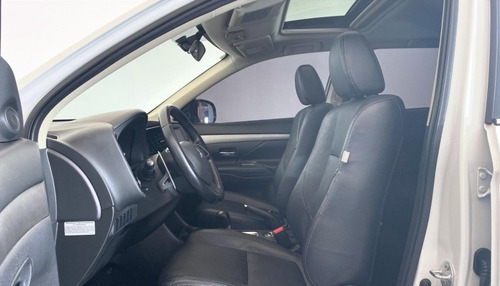Imagem 9 de 15 de 142095 - Mitsubishi Outlander 2014 Com Garantia