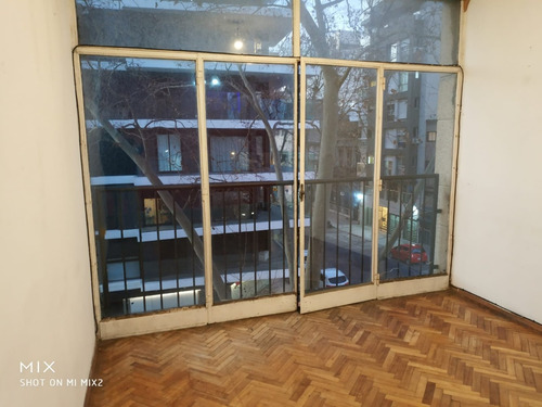 Imagen 5 de 10 de Palermo Apto 1 Dorm Venta Todo Al Frente 3º Ascensor Alquilado