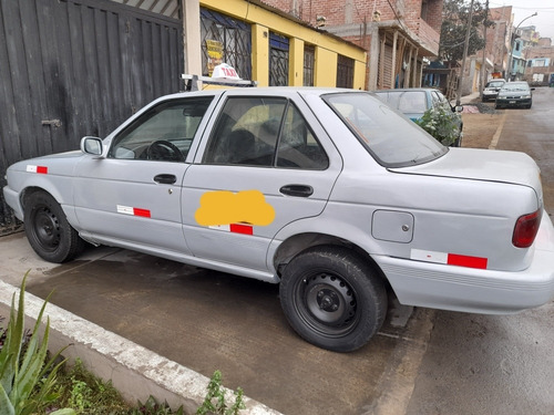 Imagen 1 de 11 de Nissan Sentra Clásico 2010 -setame