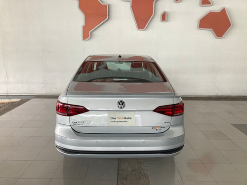 Imagen 5 de 10 de Volkswagen Virtus 2021 I-2883