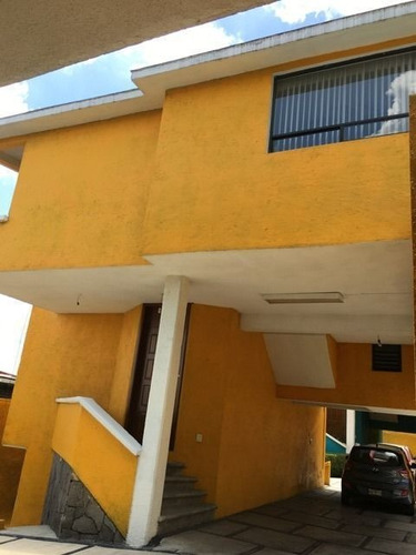 Imagen 2 de 13 de Casas En Venta Con Excelente Vista Hacia Toluca