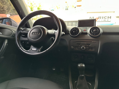 Imagen 6 de 8 de Audi A1 Attraction 1.2t Impecable