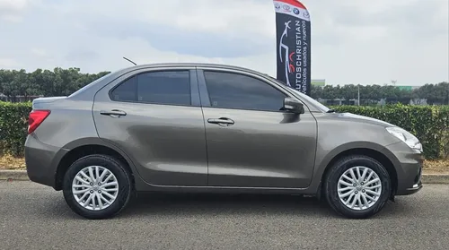 Suzuki Swift 1.2 Dzire At