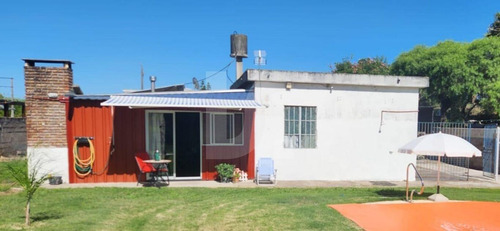 Hermosa Casa Con Piscina
