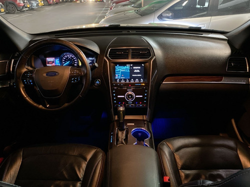 Imagen 21 de 25 de Ford Explorer