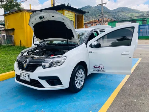 Renault Logan 1.6 Life