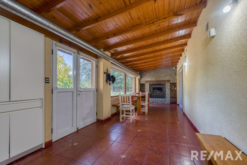 Venta Casa 5 Ambientes C Pileta En Comarca Del Sol