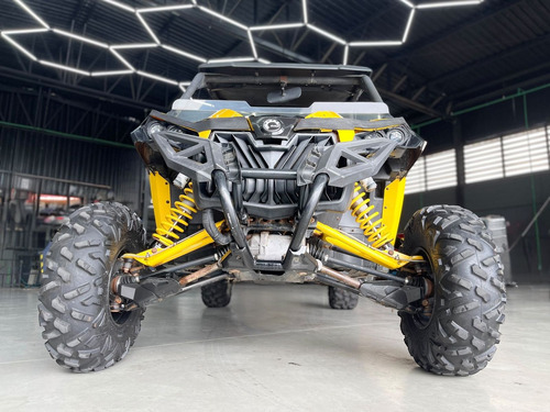 Can-am Maverick Max X Mr 1000r Can-am Maverick Max Xrs 1...