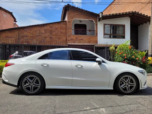 Mercedes-Benz Clase CLA 1.3 Cla 180 Amg Line At