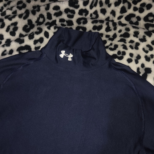 Playera Deportiva Under Armour Talla M Original De Dama (Usado)