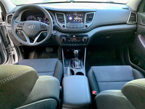 Imagen 11 de 15 de Hyundai Tucson 2017 Gls Premium