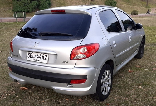 Peugeot 207 1.4 Active 75cv 2011